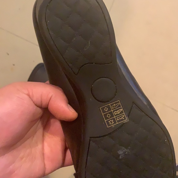 Heeled black loafers super comfy by solemate - Picture 12 of 17